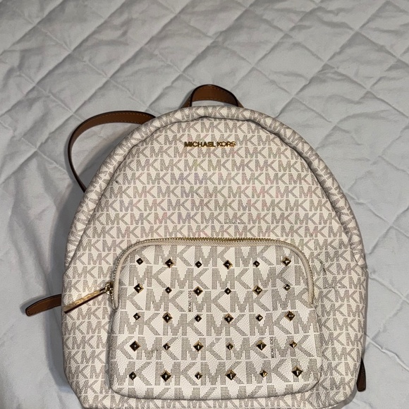 🎒 Michael Kors MK Logo Backpack with Gold Studs – Vanilla Monogram - Picture 1 of 4